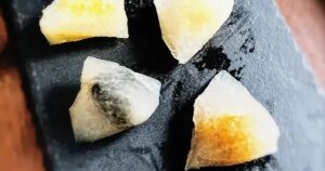 Five Flavors Mini Crystal Zongzi 五味迷你水晶粽子鳳梨